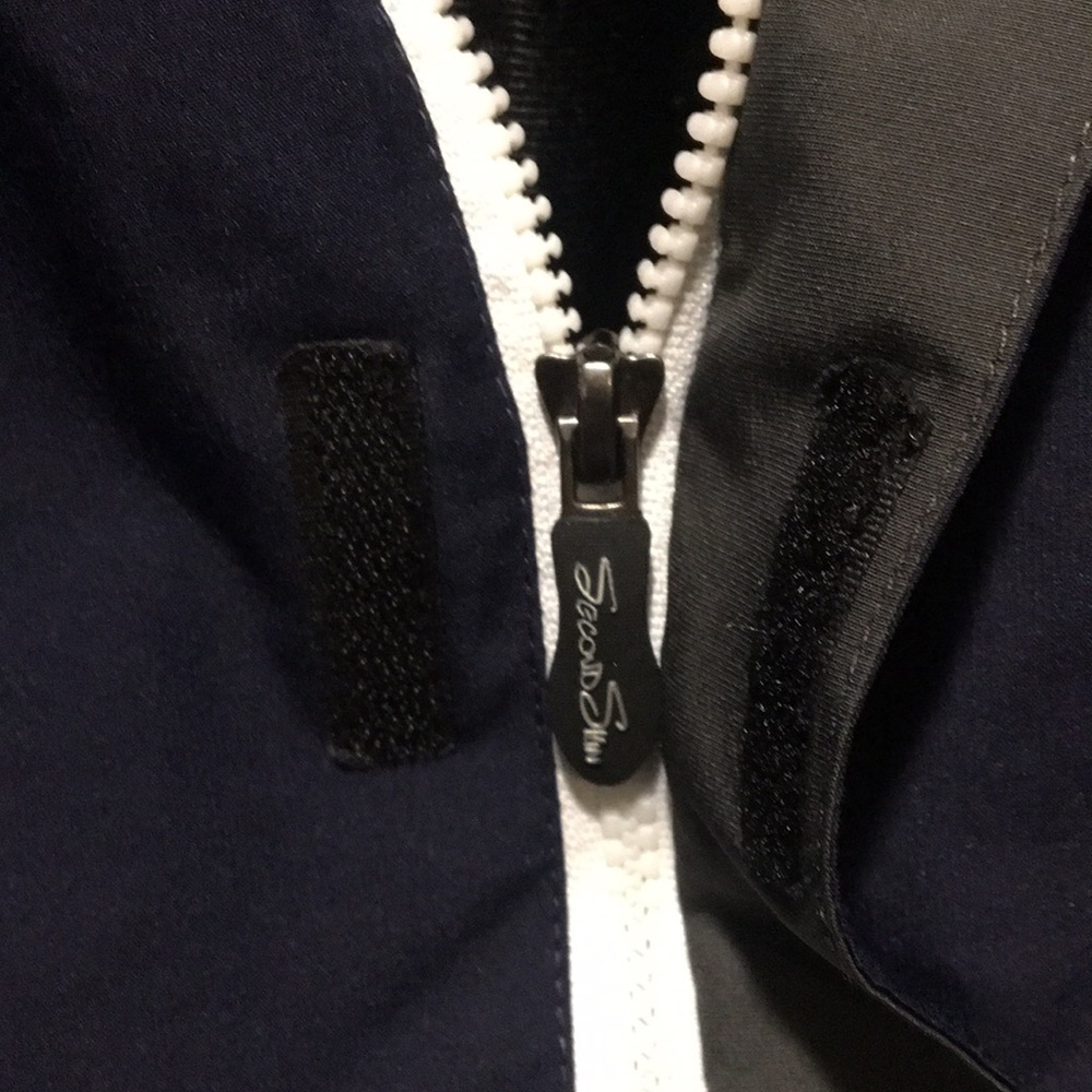 Second Skin mens zip up/velcro golf
Jacket w/zipper pockets lightweight size XL - Picture 5 of 10
